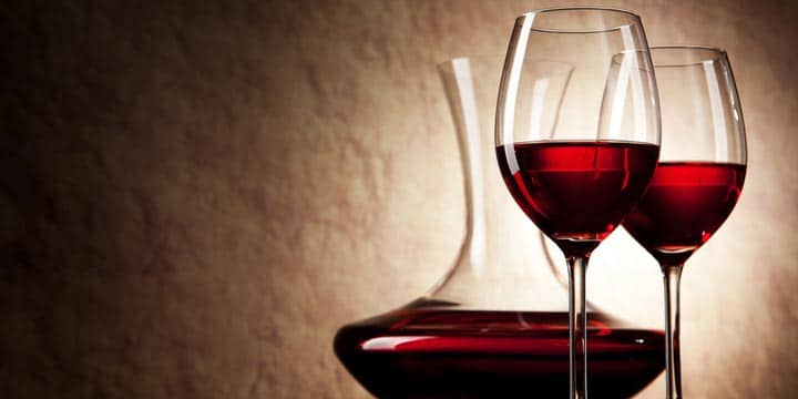 Varför dekanterar man vin?