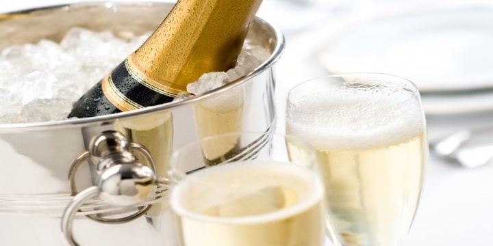 Att välja champagne till nyårsmiddagen