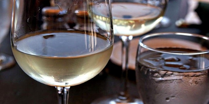 GMO viner delar vinvärlden i två läger